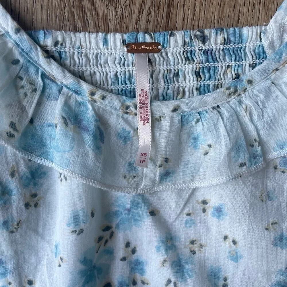 Free People Floral another life Smocked Back Top | XS | Cottagecore Romantic